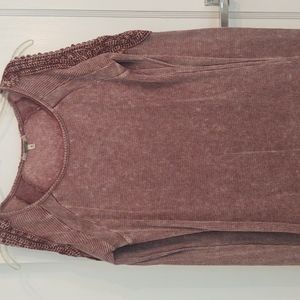 Open shouldered thermal top by Gimmicks